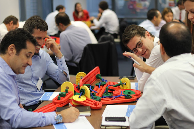 11232144_823134037755480_6148349004351374147_o