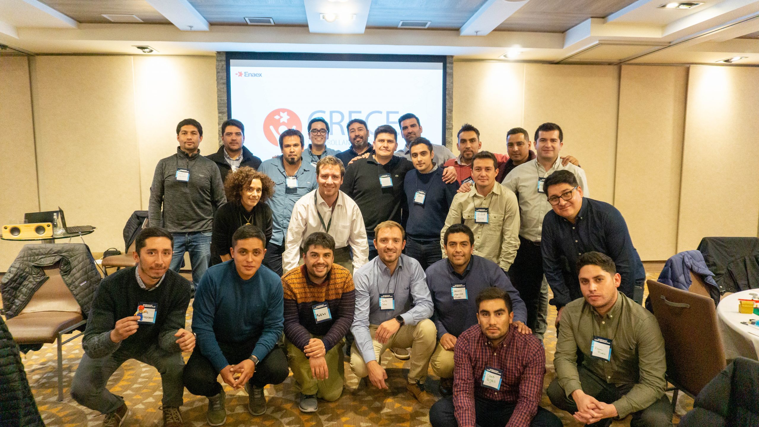 Taller de LEGO Serious Play enfocado en la colaboración y el desarrollo de equipo